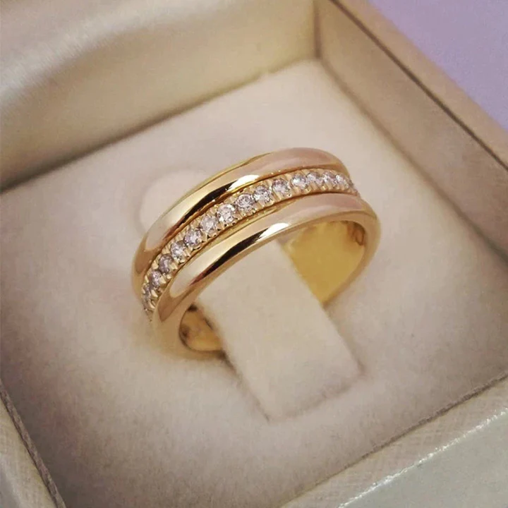 Rebecca | Vintage-Ring mit Zirkonia-Besatz