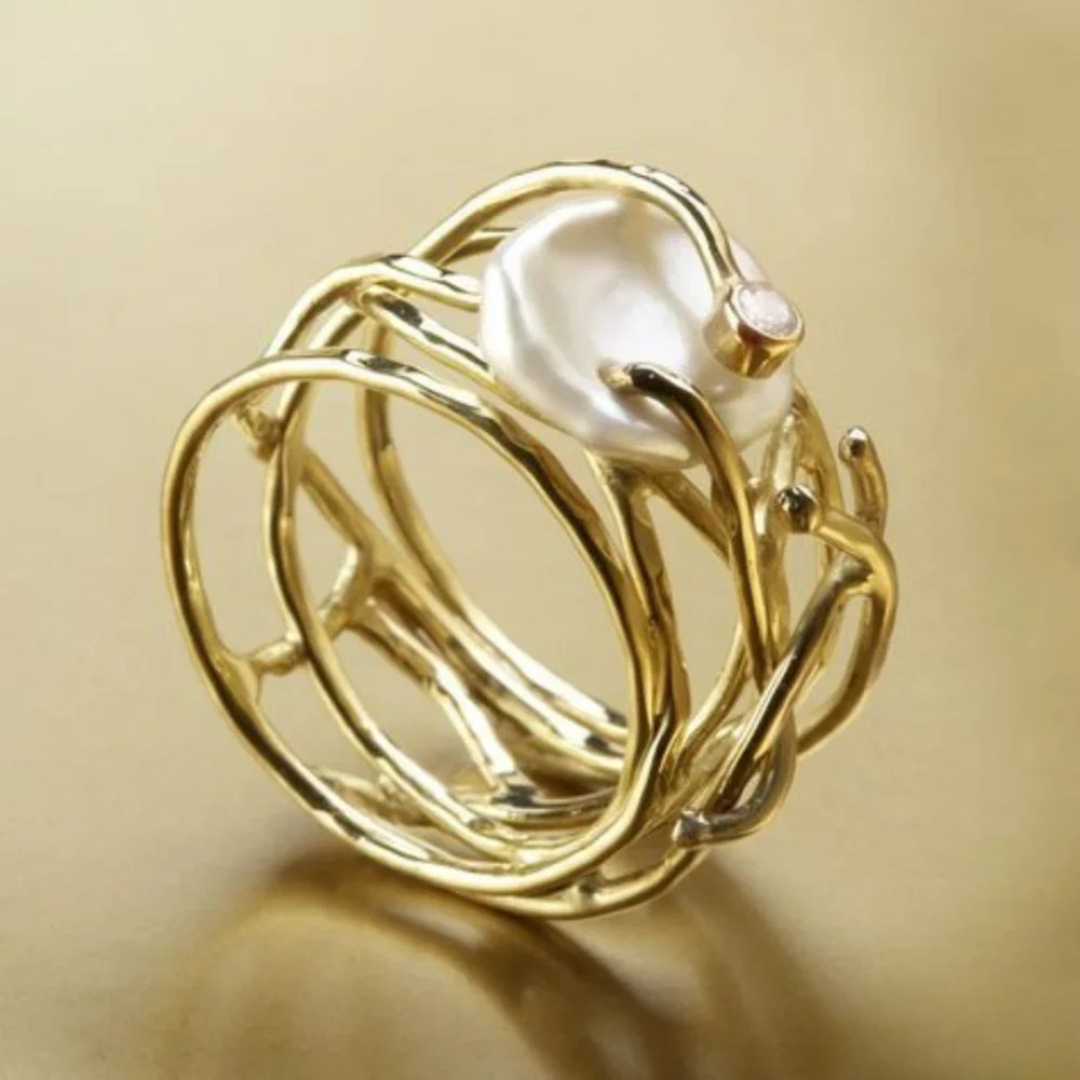 Retro-Goldring mit Perle
