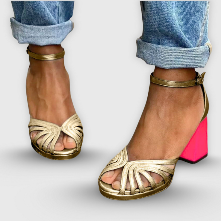 Soleil | Block Heel Sandale mit Goldriemen