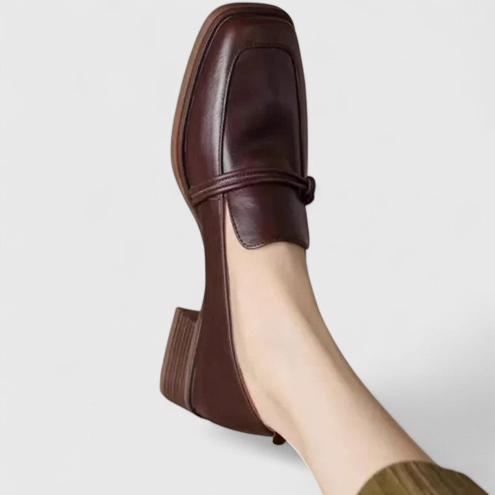 Dina | Vintage Loafers