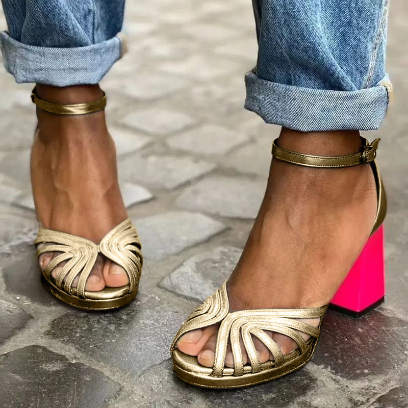 Soleil | Block Heel Sandale mit Goldriemen